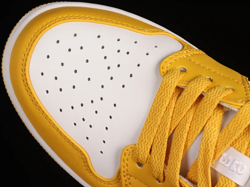 All categories Air Jordan Jordan series basketball shoes Air Jordan 1 Low Z version Air Jordan 1 Low AJ1 Joe 1 white and yellow low-top cultural and leisure sports sneakers 553558-171